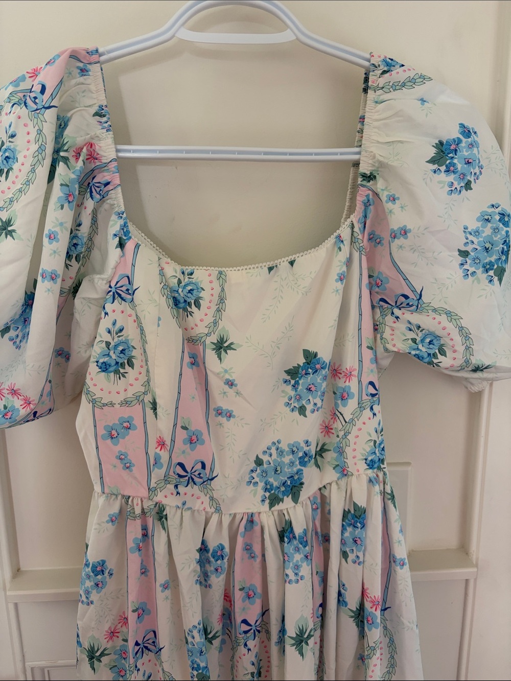 ✨M✨ Zara White Midi Dress with Blue and Pink Floral Print - Picture 3 of 4
